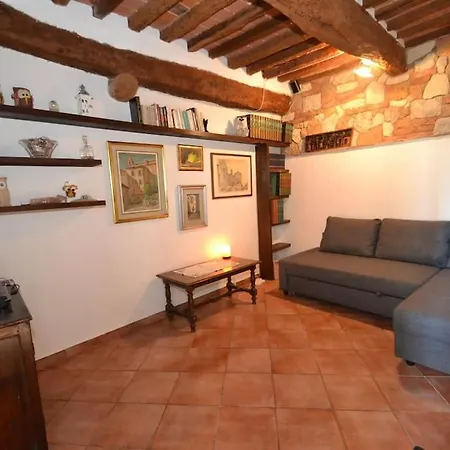 Via Del Castello 23 * Rosignano Marittimo